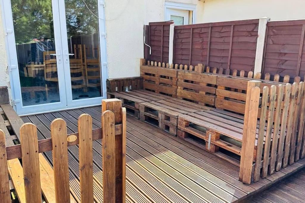 Stunning 3 Bed House Sleeps6 Vila Nottingham Exterior foto