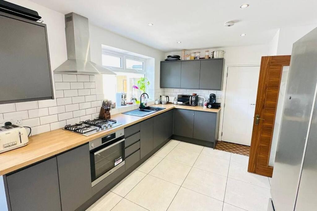 Stunning 3 Bed House Sleeps6 Vila Nottingham Exterior foto